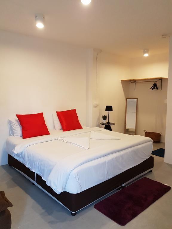 Pink Easy Homes Koh Phangan Thongsala Exterior photo